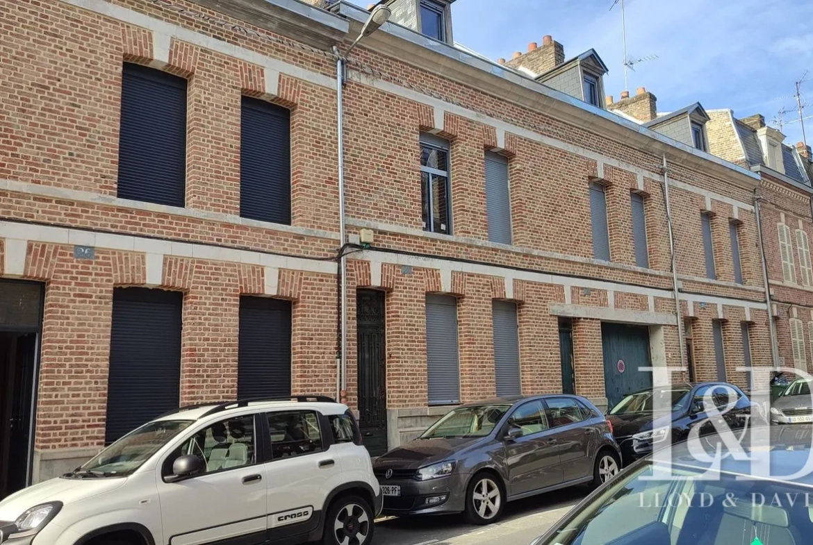 Studio meublé de 29 m² à Amiens – Emplacement idéal et prestations modernes 