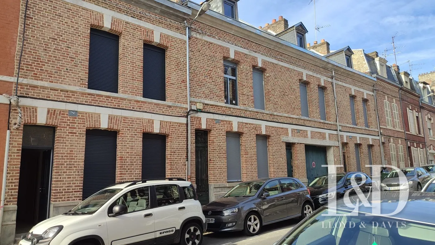 Studio meublé de 29 m² à Amiens – Emplacement idéal et prestations modernes 