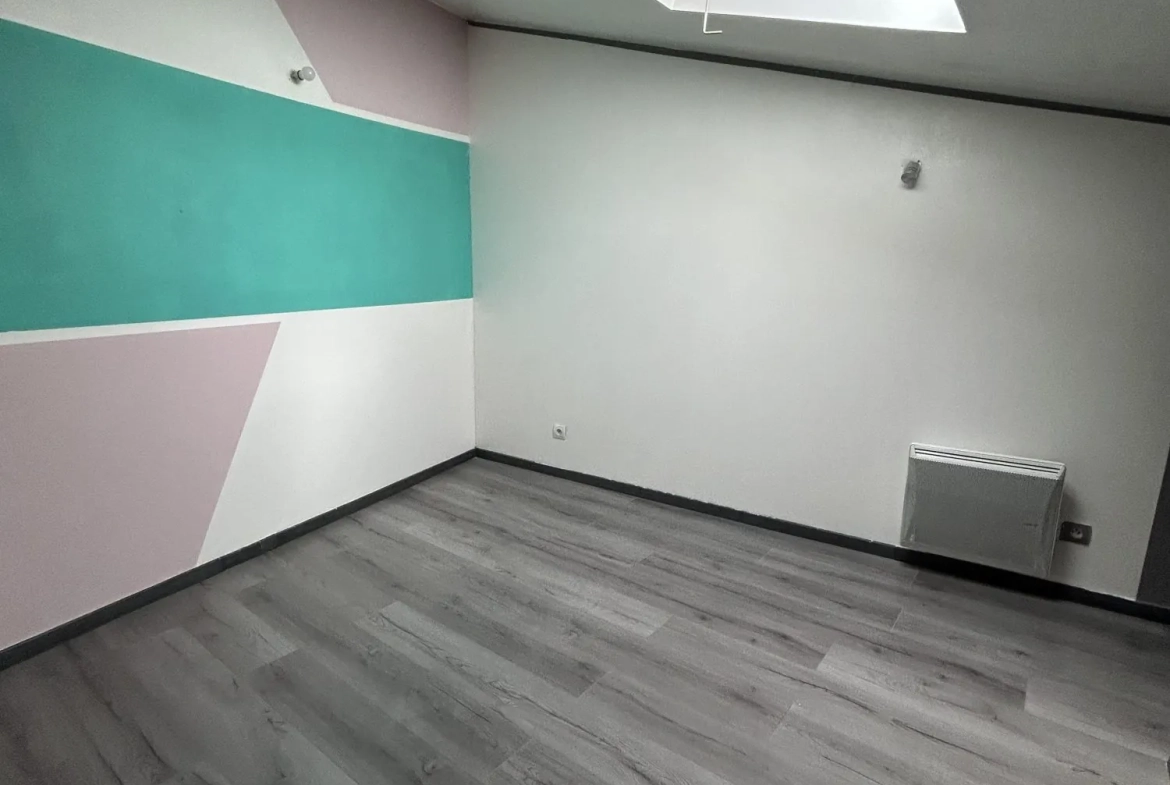Appartement à vendre à Privas - 60 m², 2 niveaux, garage, centre-ville 