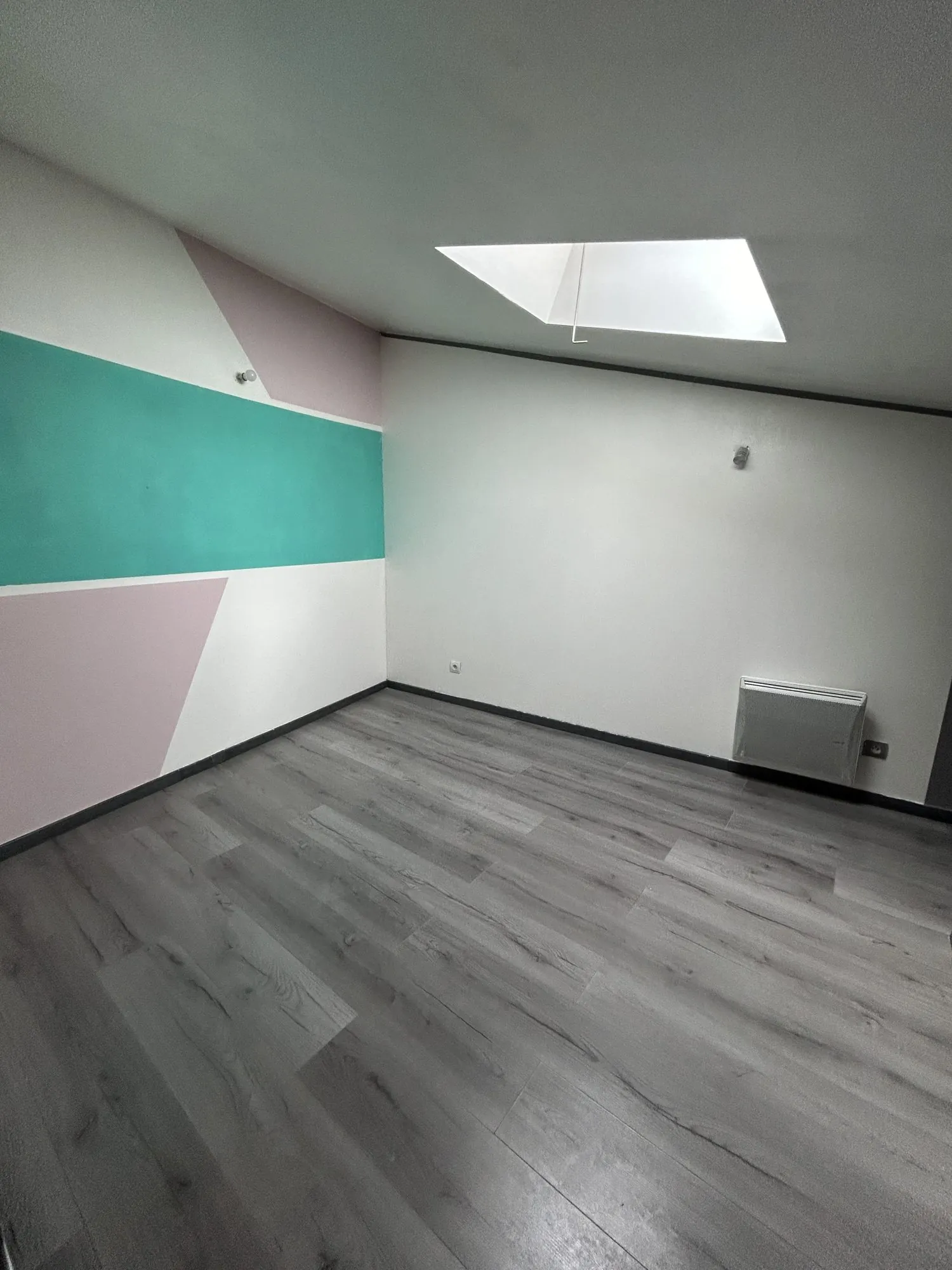 Appartement à vendre à Privas - 60 m², 2 niveaux, garage, centre-ville 