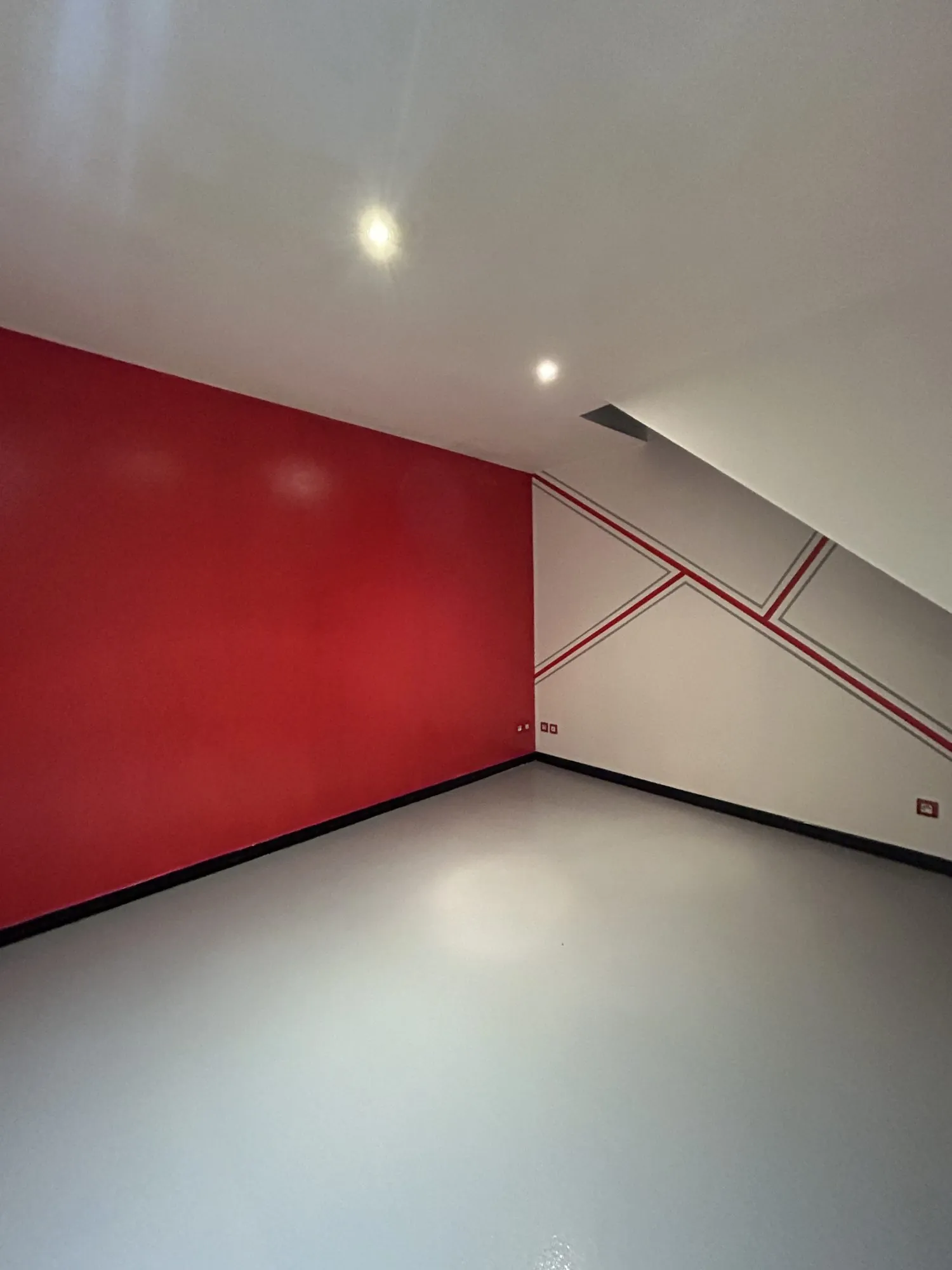 Appartement à vendre à Privas - 60 m², 2 niveaux, garage, centre-ville 