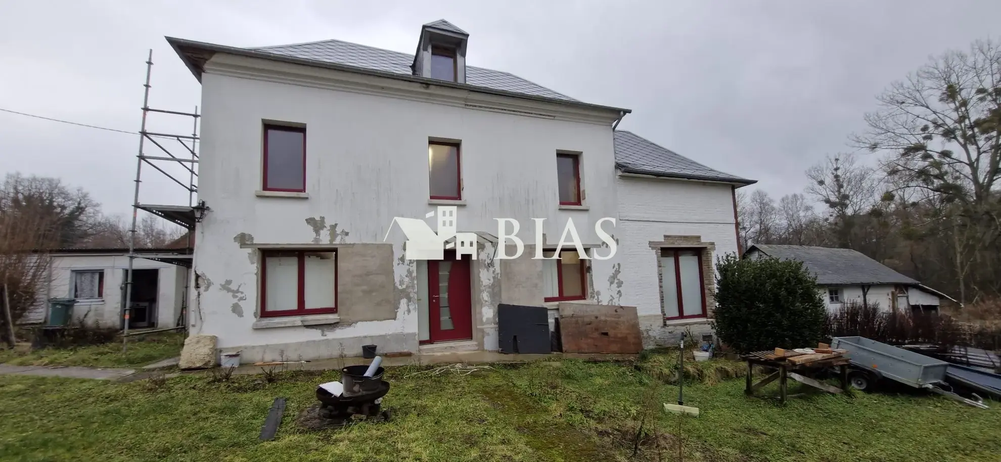 Maison à rénover sur un beau terrain à La Mailleraye-sur-Seine 