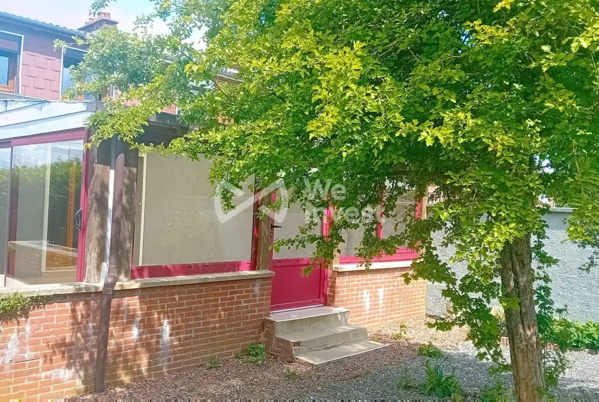 Maison 4 chambres avec véranda à Fourmies - Secteur calme 