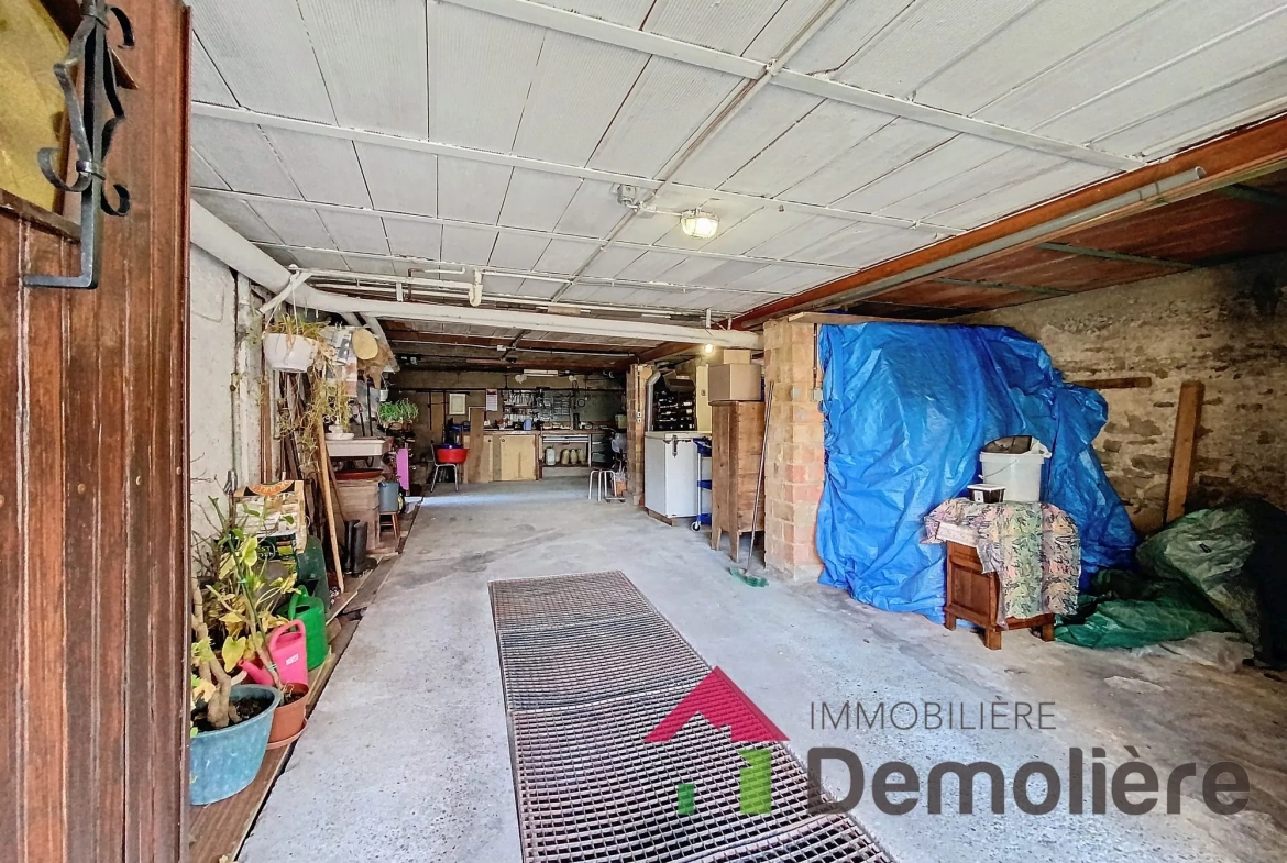 Maison spacieuse avec potentiel de division à Muhlbach-sur-Bruche 