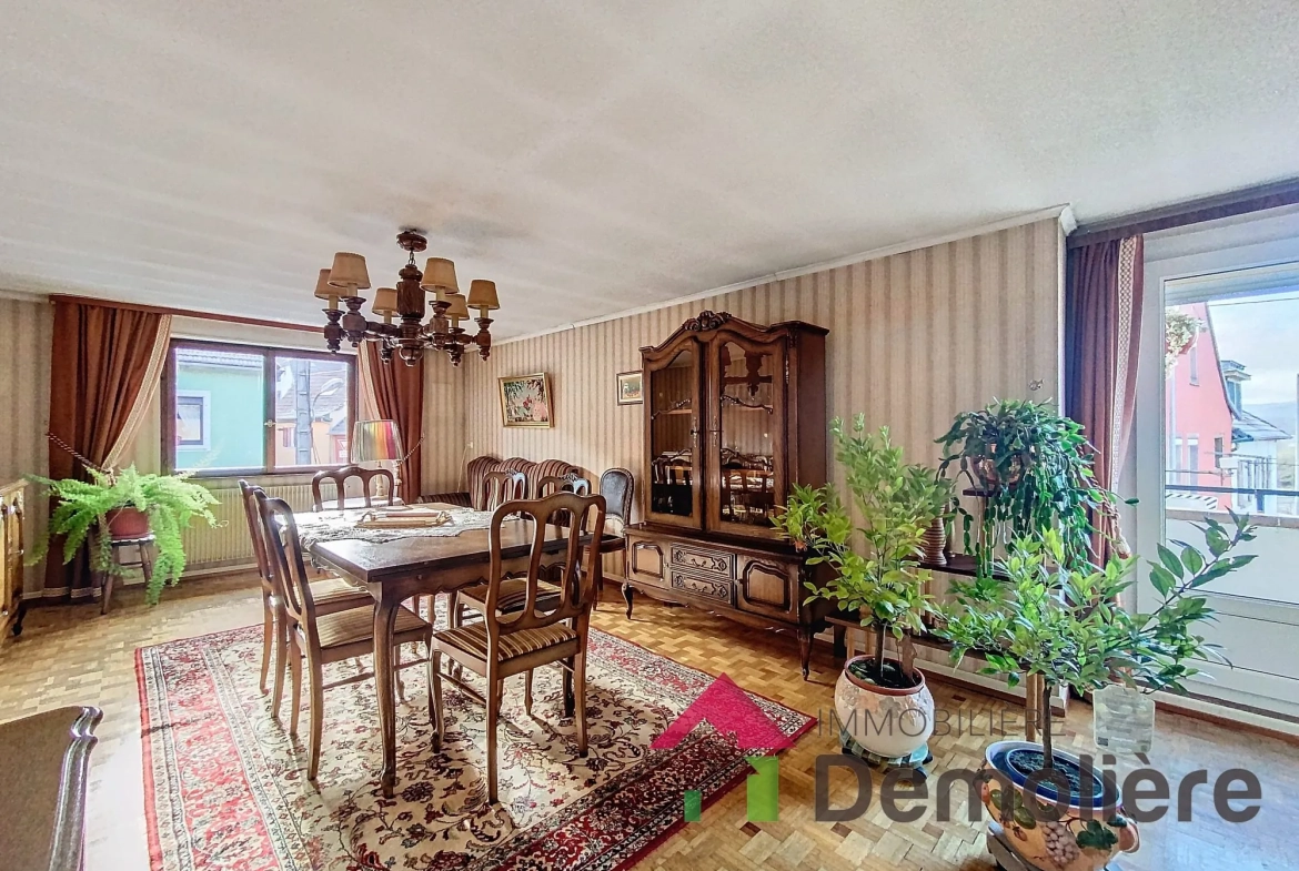 Maison spacieuse avec potentiel de division à Muhlbach-sur-Bruche 