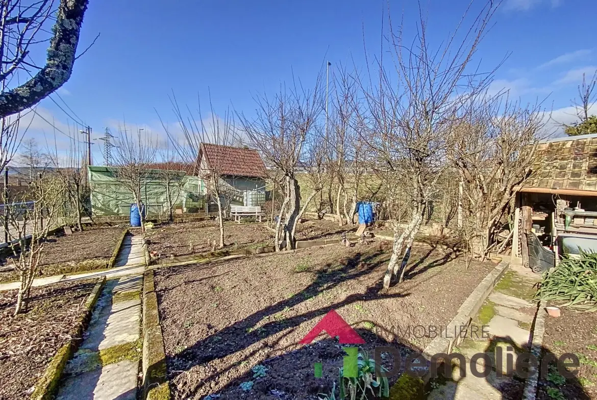 Maison spacieuse avec potentiel de division à Muhlbach-sur-Bruche 