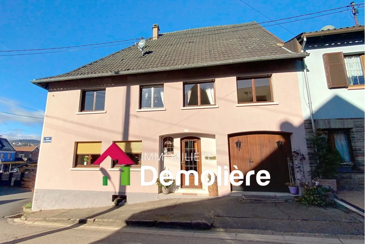 Maison spacieuse avec potentiel de division à Muhlbach-sur-Bruche 
