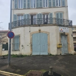 Local commercial à Narbonne avec vue Canal, 49,81 m² à rénover