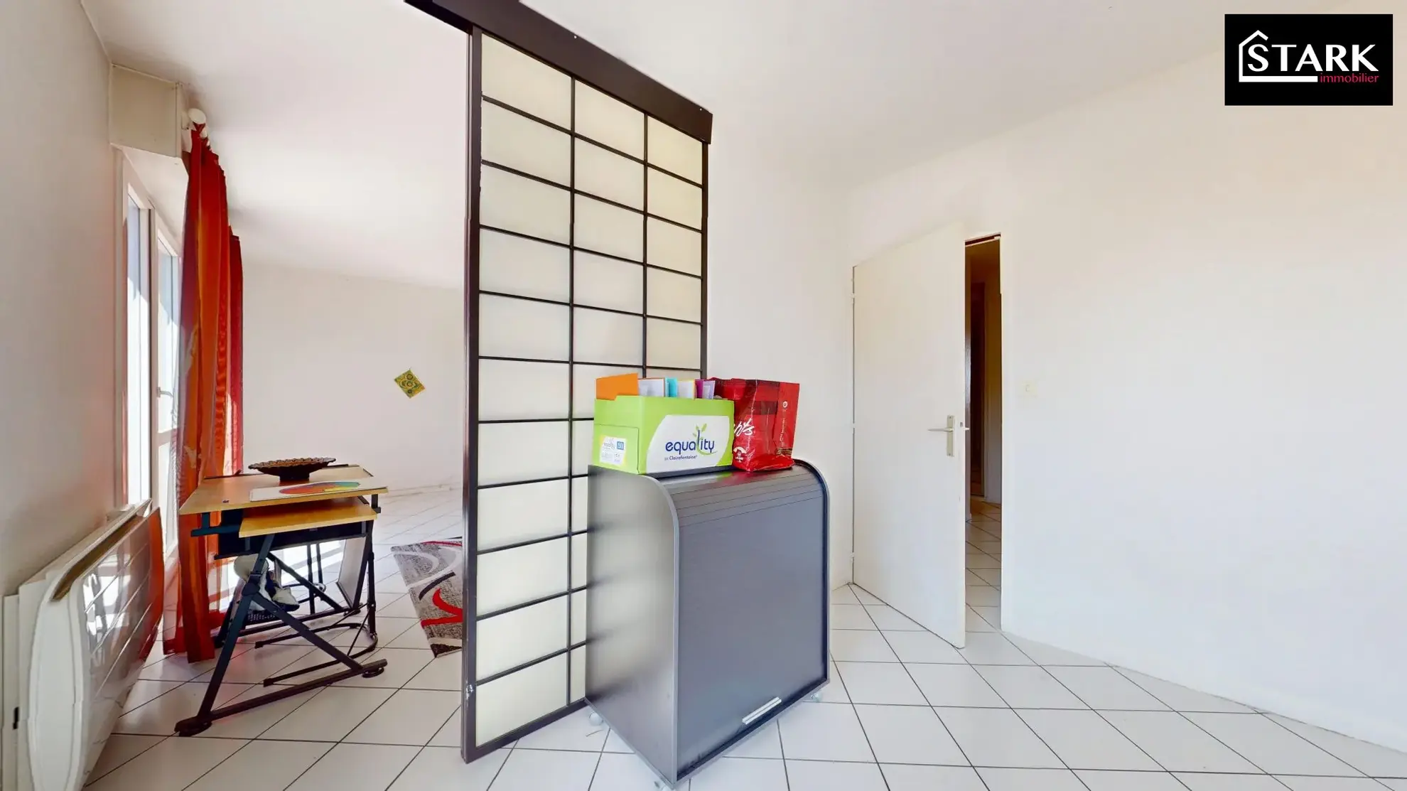 Appartement T4/T5 lumineux avec ascenseur, cave et parking au centre de Belfort 