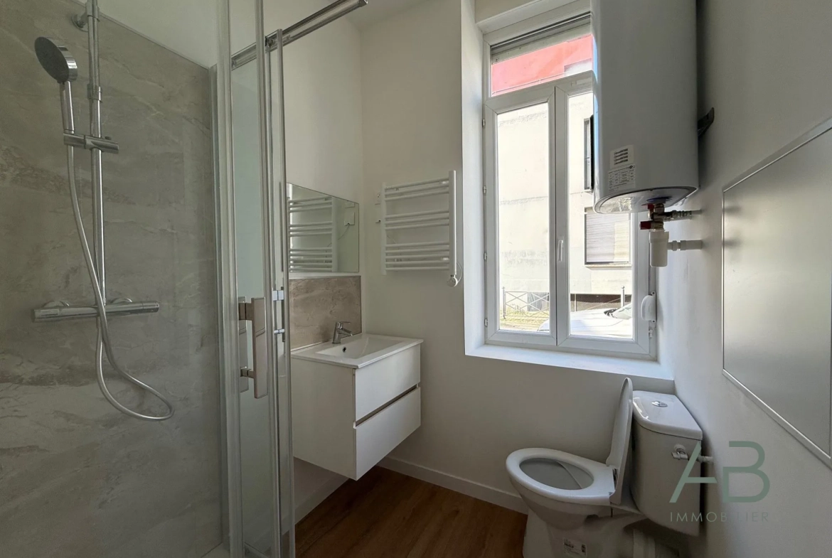 Appartement lumineux 2 bis à Lille proche métro Montebello 