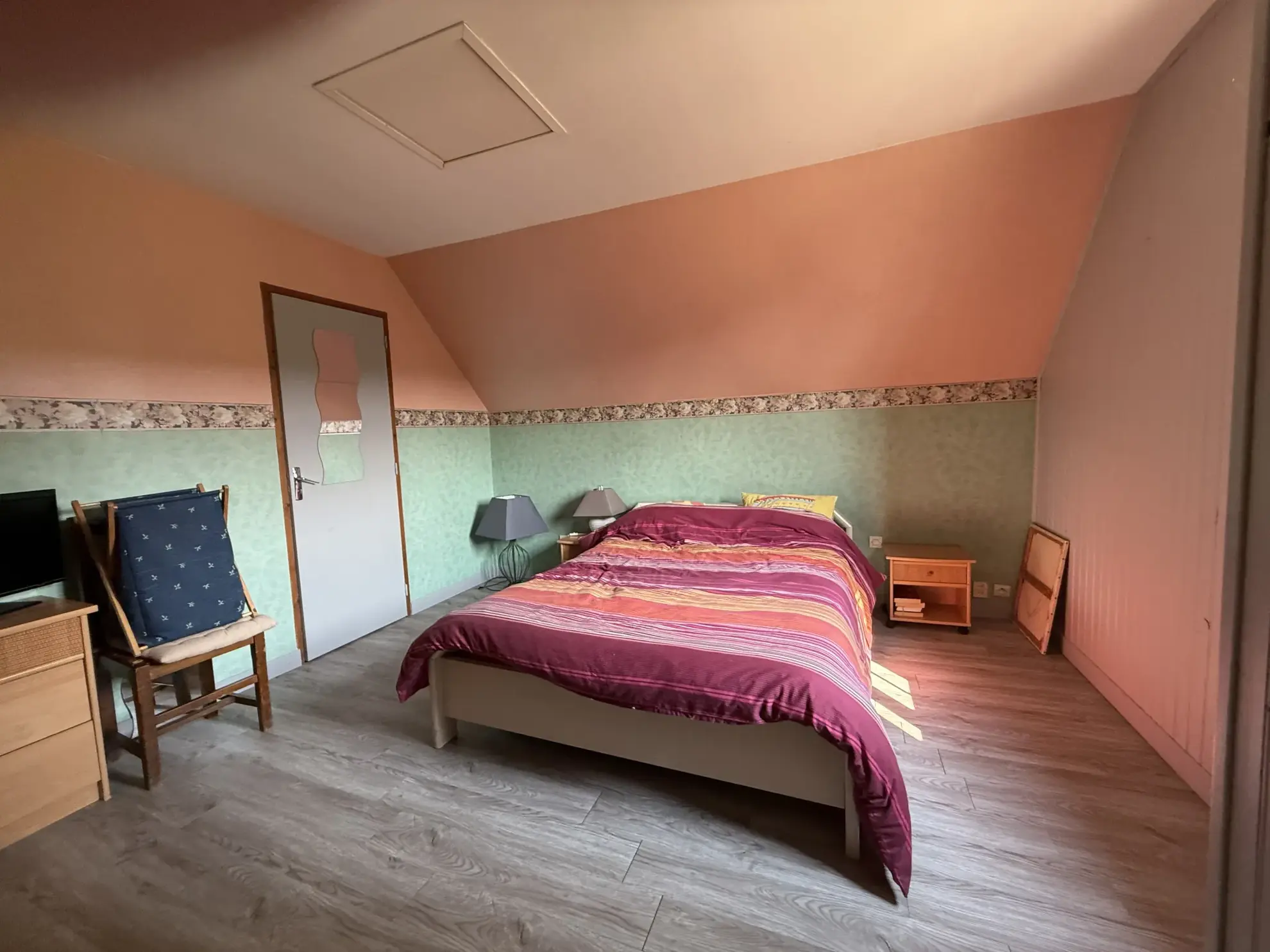 Maison familiale à vendre près de Livarot avec grand parc et vie de plain-pied 