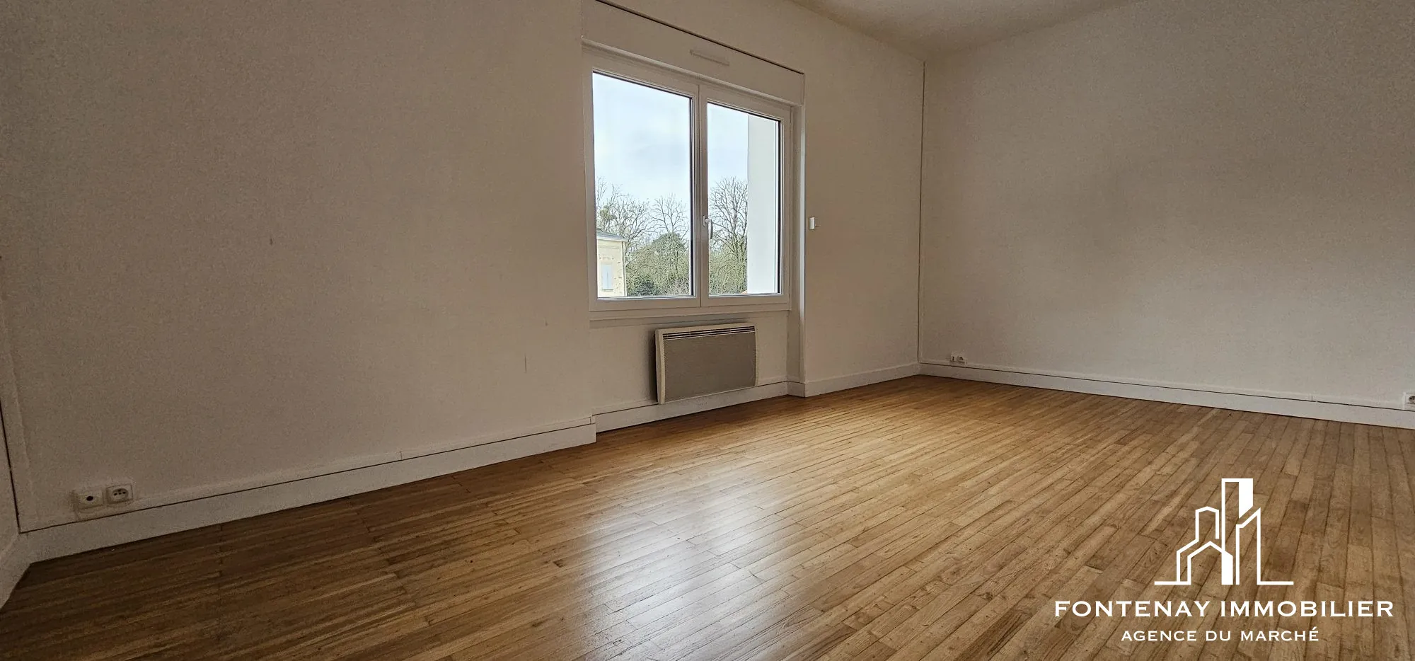 Maison à vendre à L'Orbrie de 125 m² avec dépendances et potentiel gîte 