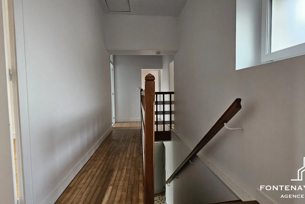 Maison à vendre à L'Orbrie de 125 m² avec dépendances et potentiel gîte 