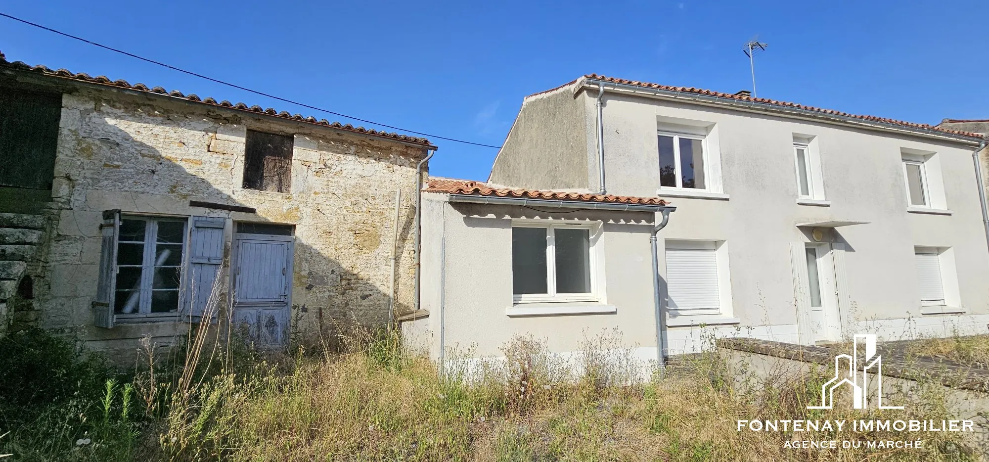 Maison à vendre à L'Orbrie de 125 m² avec dépendances et potentiel gîte 