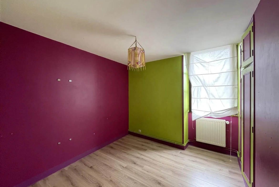 Grande maison à vendre à Essay (Indre) avec terrain et vue rivière 