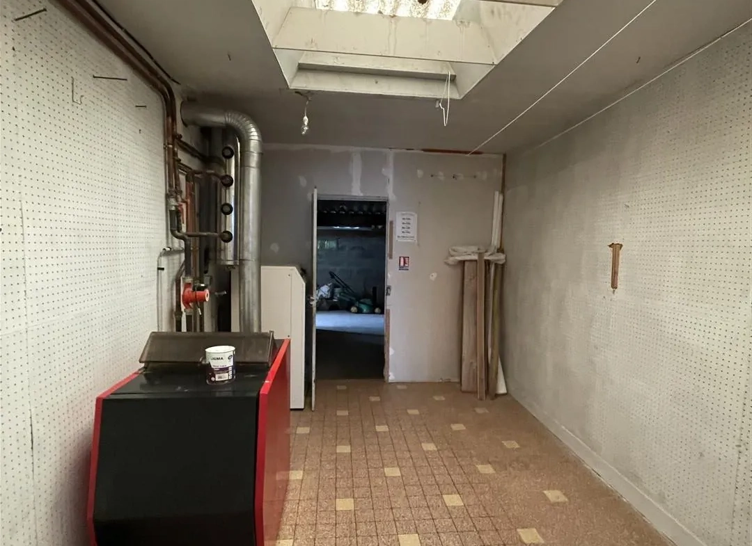 Grande maison à vendre à Essay (Indre) avec terrain et vue rivière 