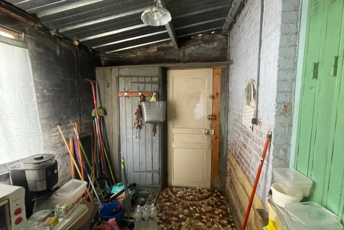 Maison à vendre à Billancourt avec grand potentiel de rénovation 