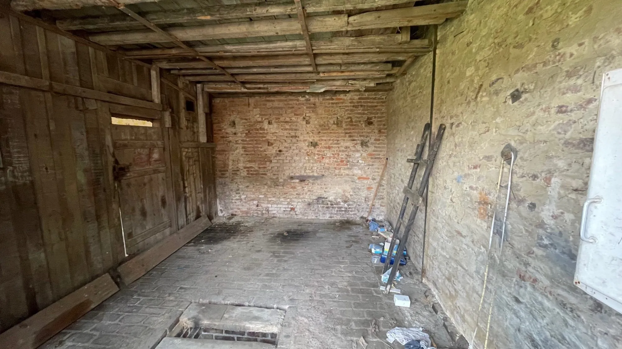 Maison à vendre à Billancourt avec grand potentiel de rénovation 