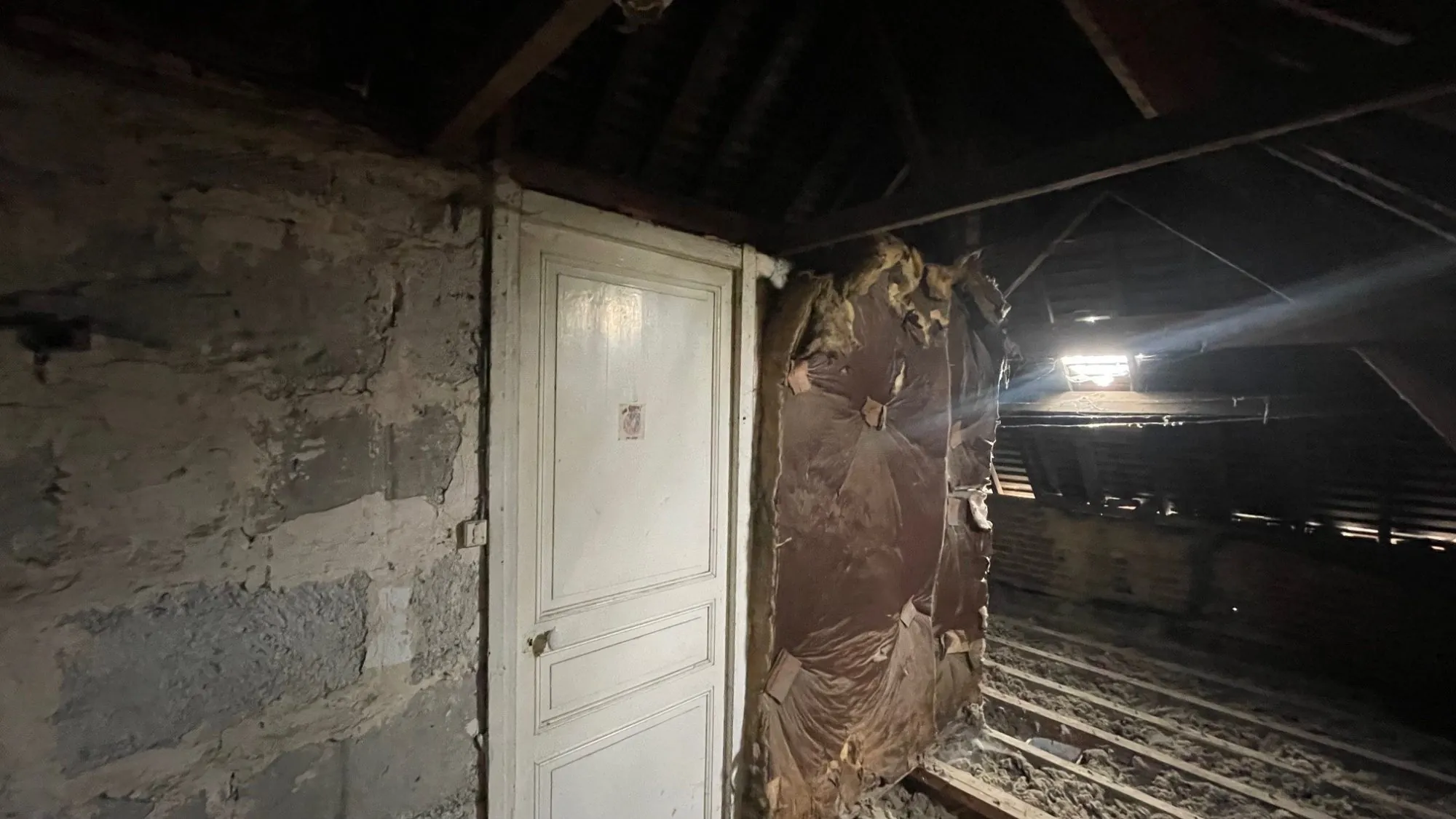 Maison à vendre à Billancourt avec grand potentiel de rénovation 
