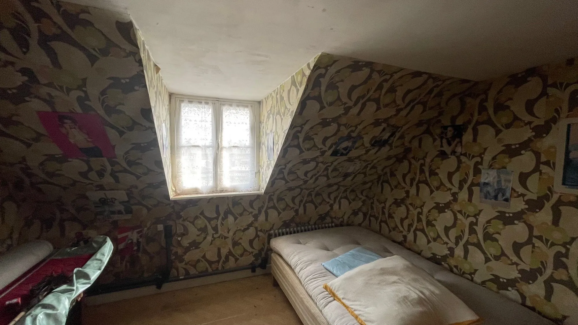 Maison à vendre à Billancourt avec grand potentiel de rénovation 