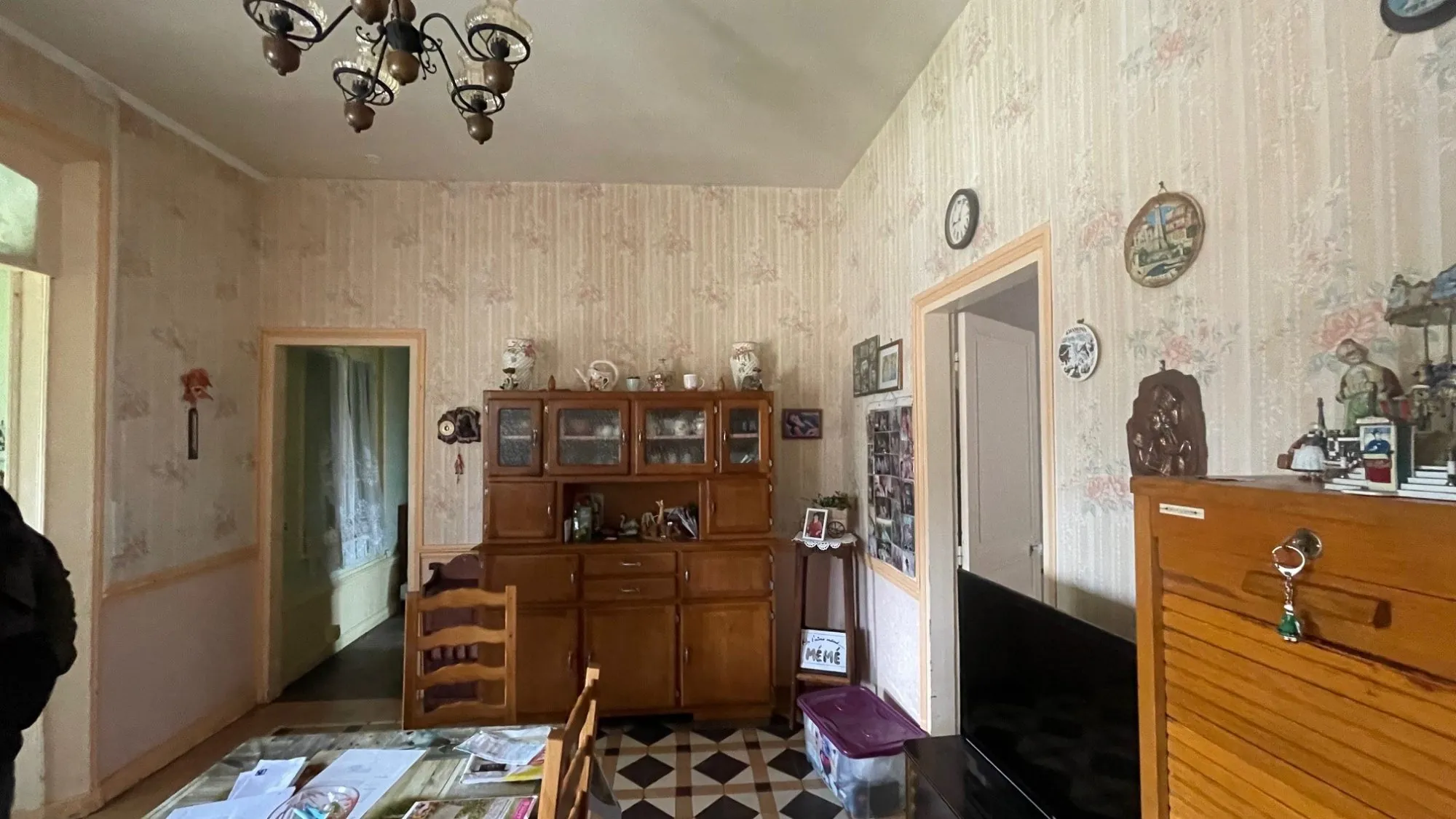 Maison à vendre à Billancourt avec grand potentiel de rénovation 