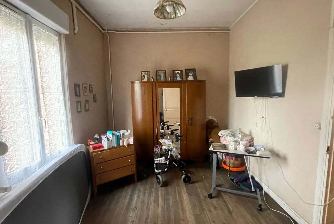 Maison à vendre à Billancourt avec grand potentiel de rénovation 