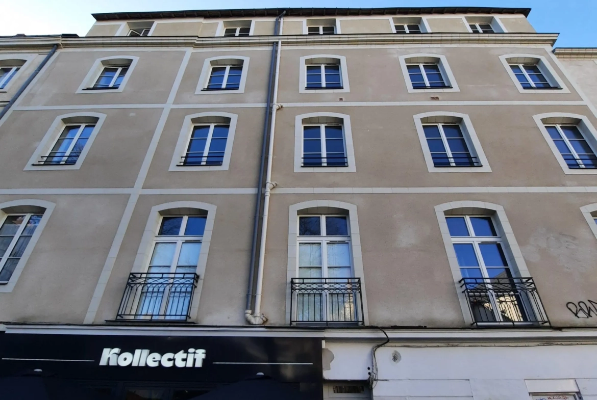 Achat appartement 1 pièce à Nantes, centre-ville, avec cave et proximité tramway 