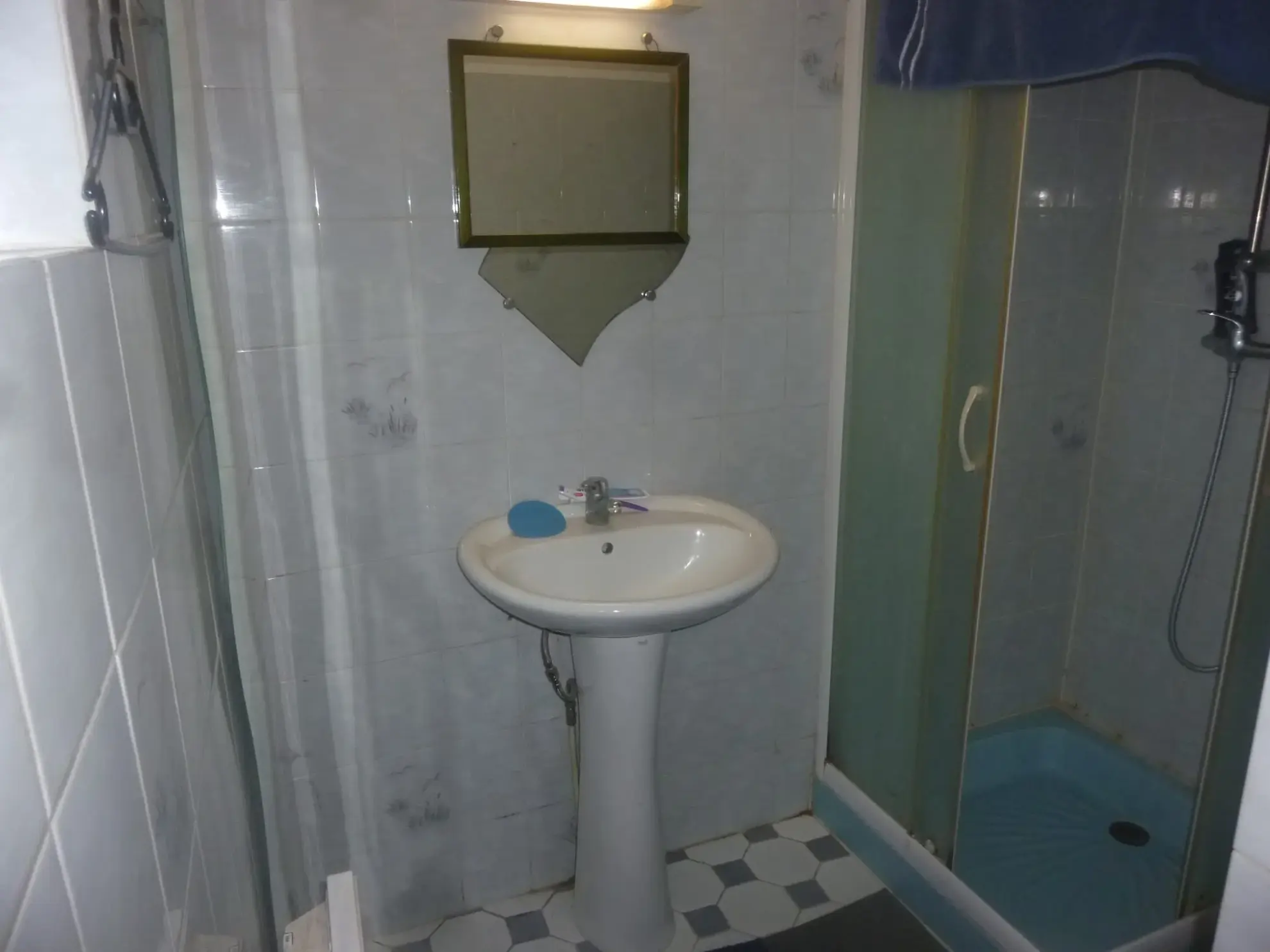 Maison locative à Loué à vendre – Excellent investissement avec locataire en place 