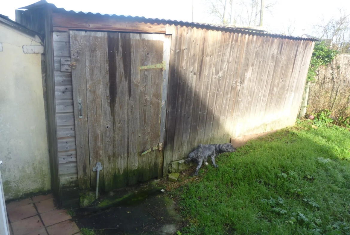 Maison locative à Loué à vendre – Excellent investissement avec locataire en place 