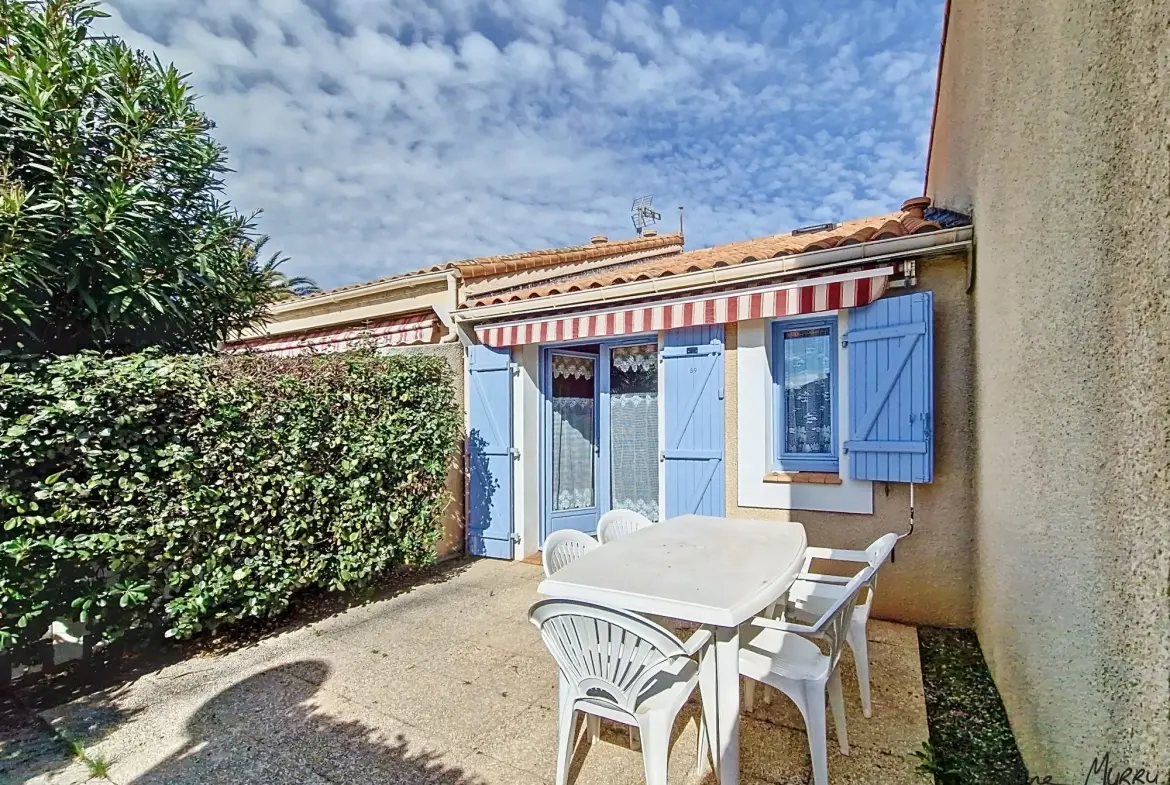 Villa T2 avec piscine et terrasse à vendre à Valras-Plage 