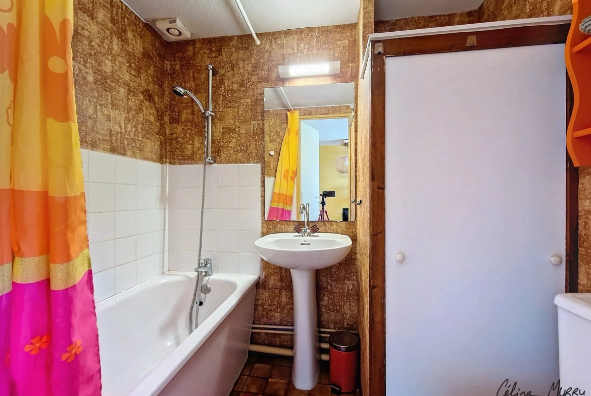 Villa T2 avec piscine et terrasse à vendre à Valras-Plage 