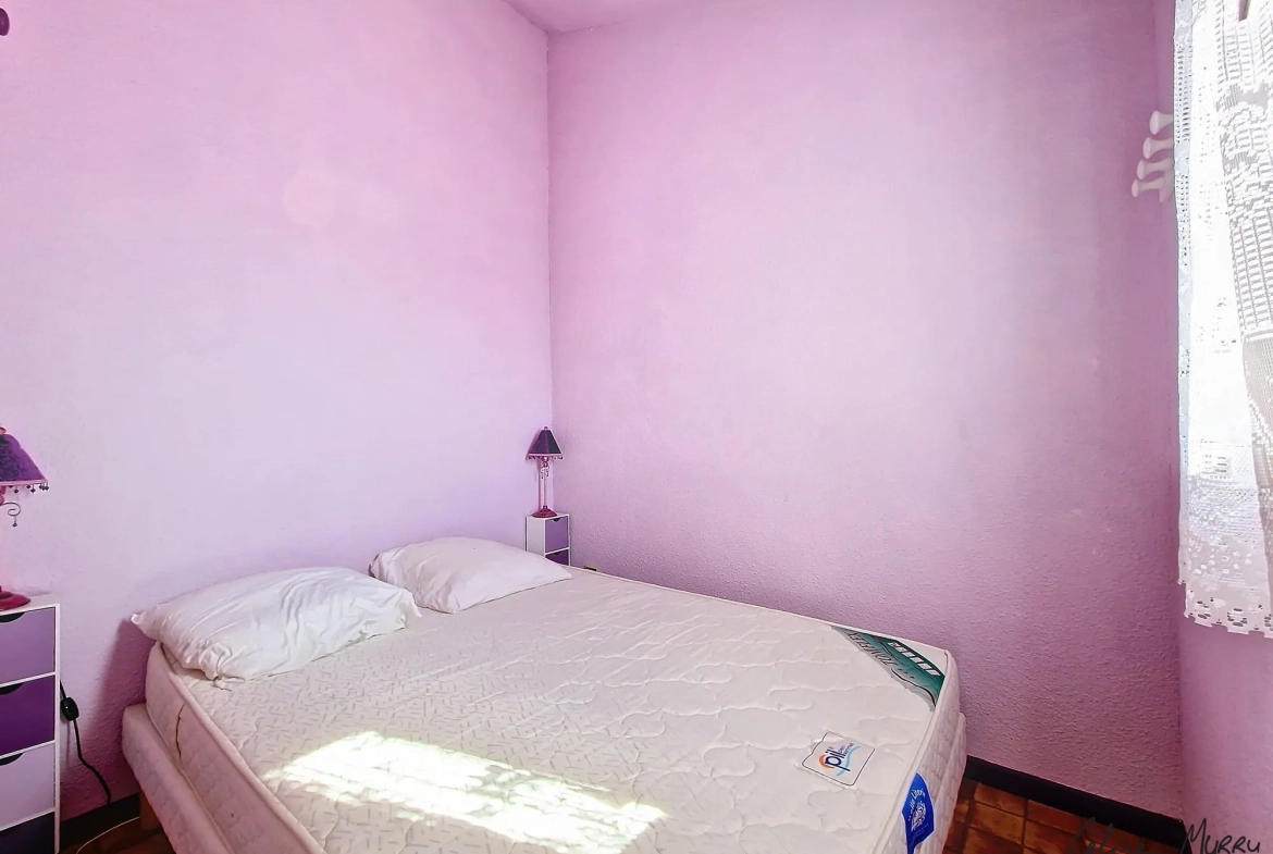 Villa T2 avec piscine et terrasse à vendre à Valras-Plage 