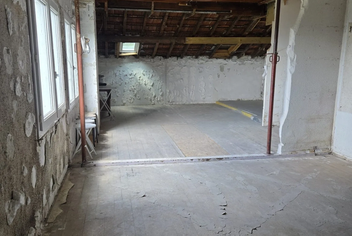 Appartement à rénover de 57 m² avec vue dégagée à Andilly - Opportunité rare 
