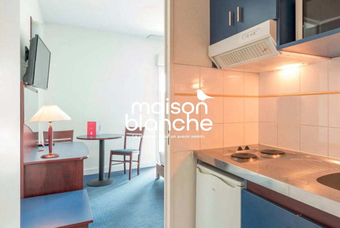Appartement T1 à Antibes avec bail commercial et rendement de 7,4 % 