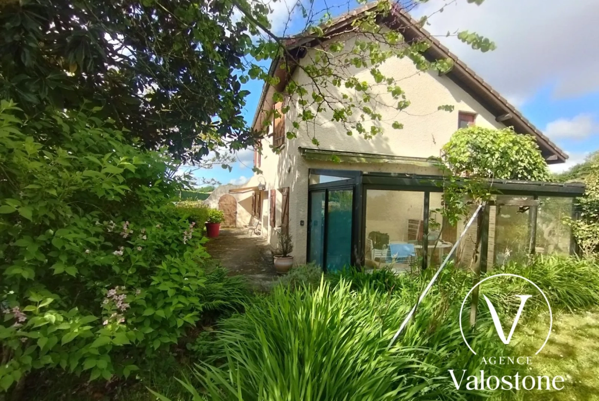 Belle maison familiale de 120 m² à Lacajunte avec terrain arboré et garage 