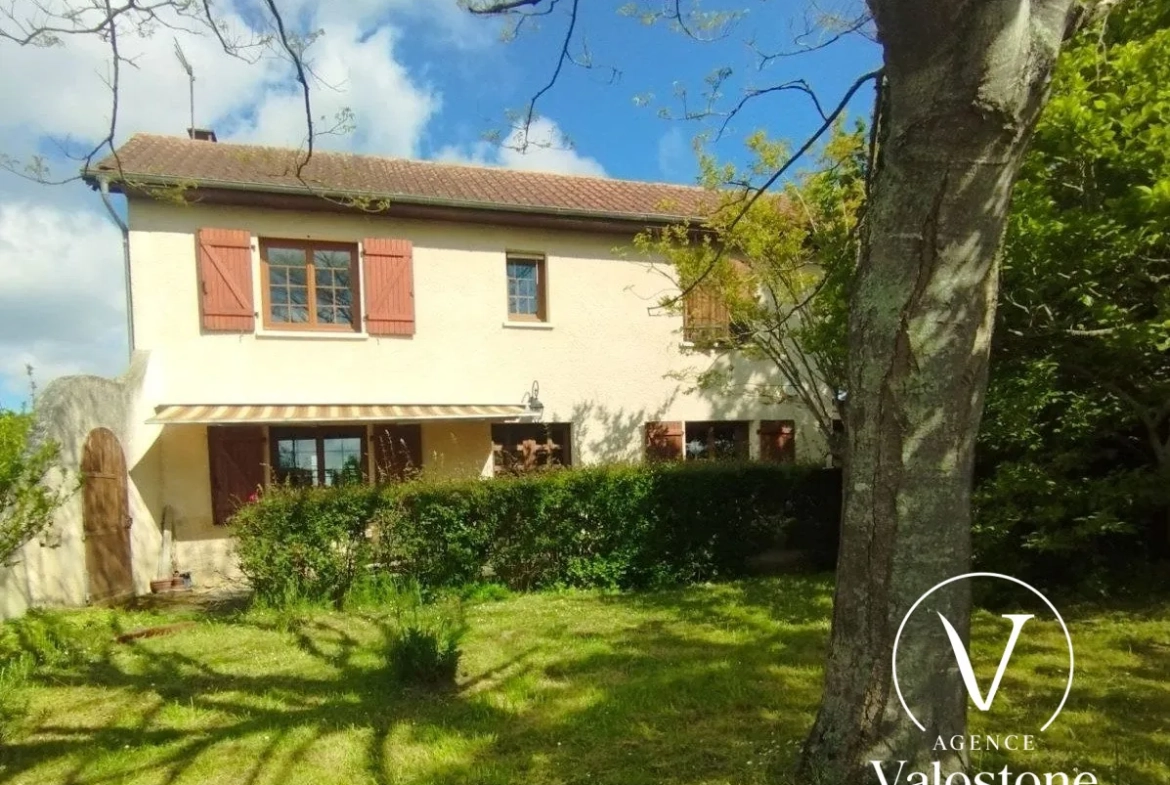 Belle maison familiale de 120 m² à Lacajunte avec terrain arboré et garage 