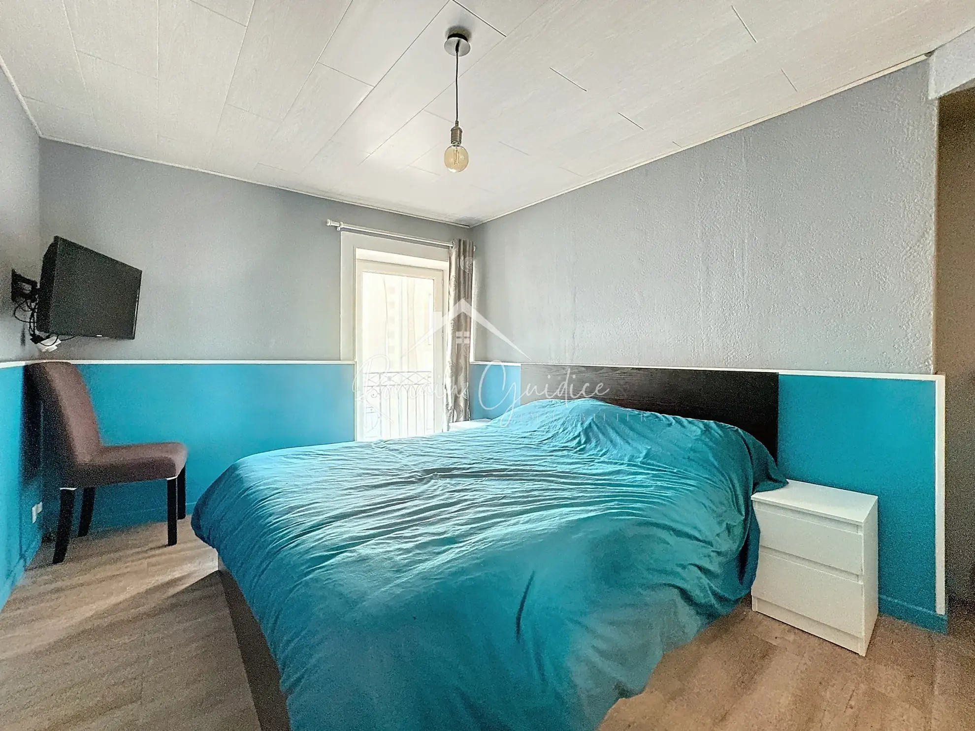 Charmante maison de ville de 123 m² avec garage à Saint Georges de Luzençon 