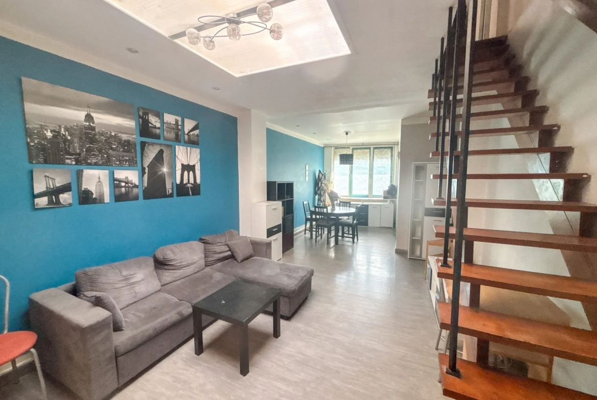 Maison à vendre à Roubaix avec 2 chambres et jardin – Opportunité première acquisition 