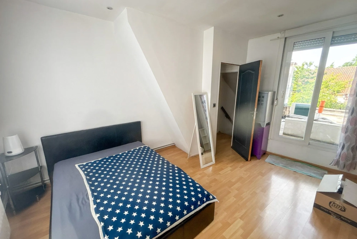 Maison à vendre à Roubaix avec 2 chambres et jardin – Opportunité première acquisition 