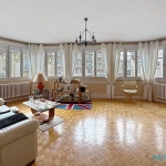 Vente appartement 4 pièces avec balcon à Roanne — proximité commerces et écoles