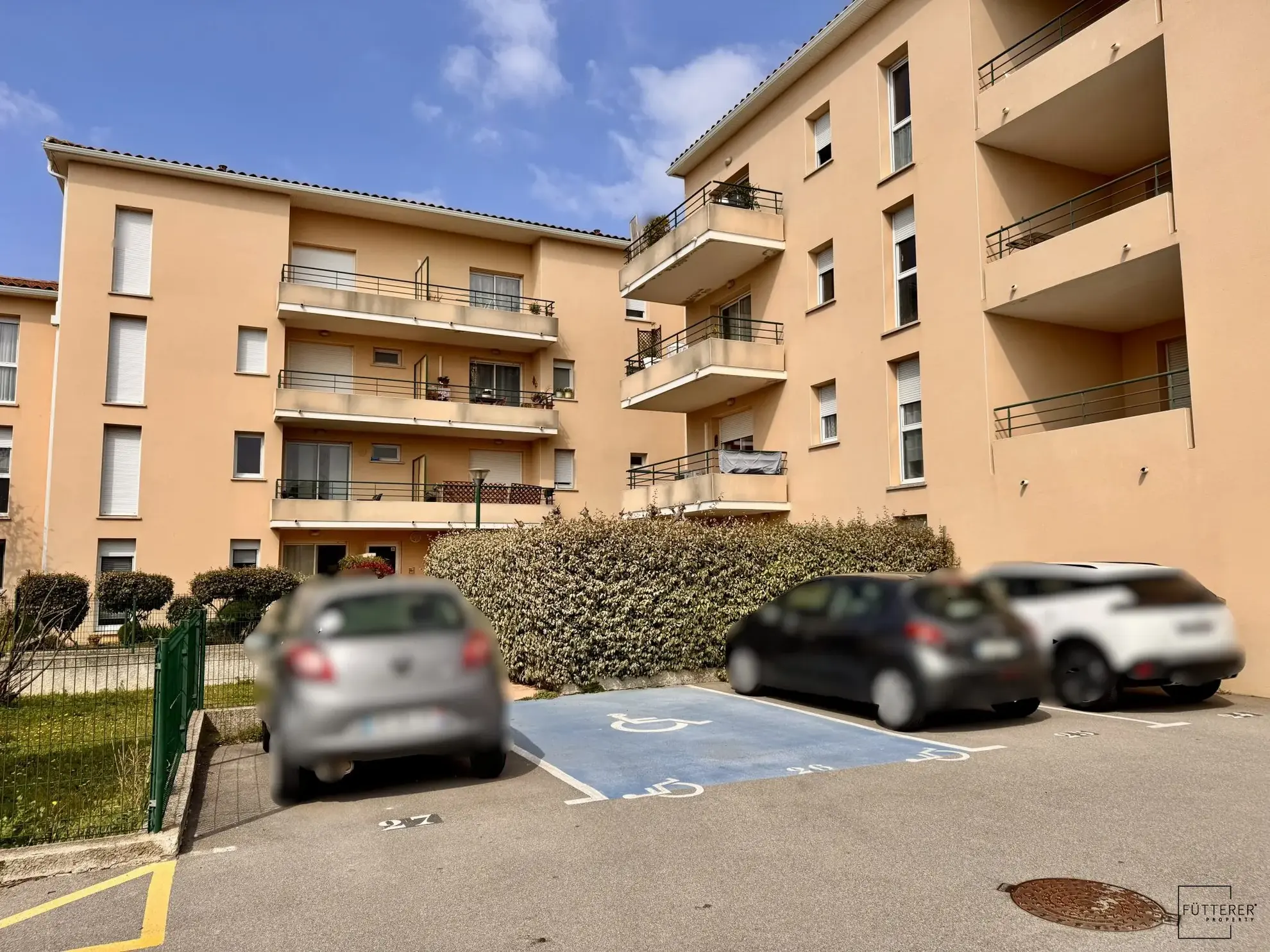 Appartement T2 loué avec balcon et parking à Narbonne – Investissement rentable 