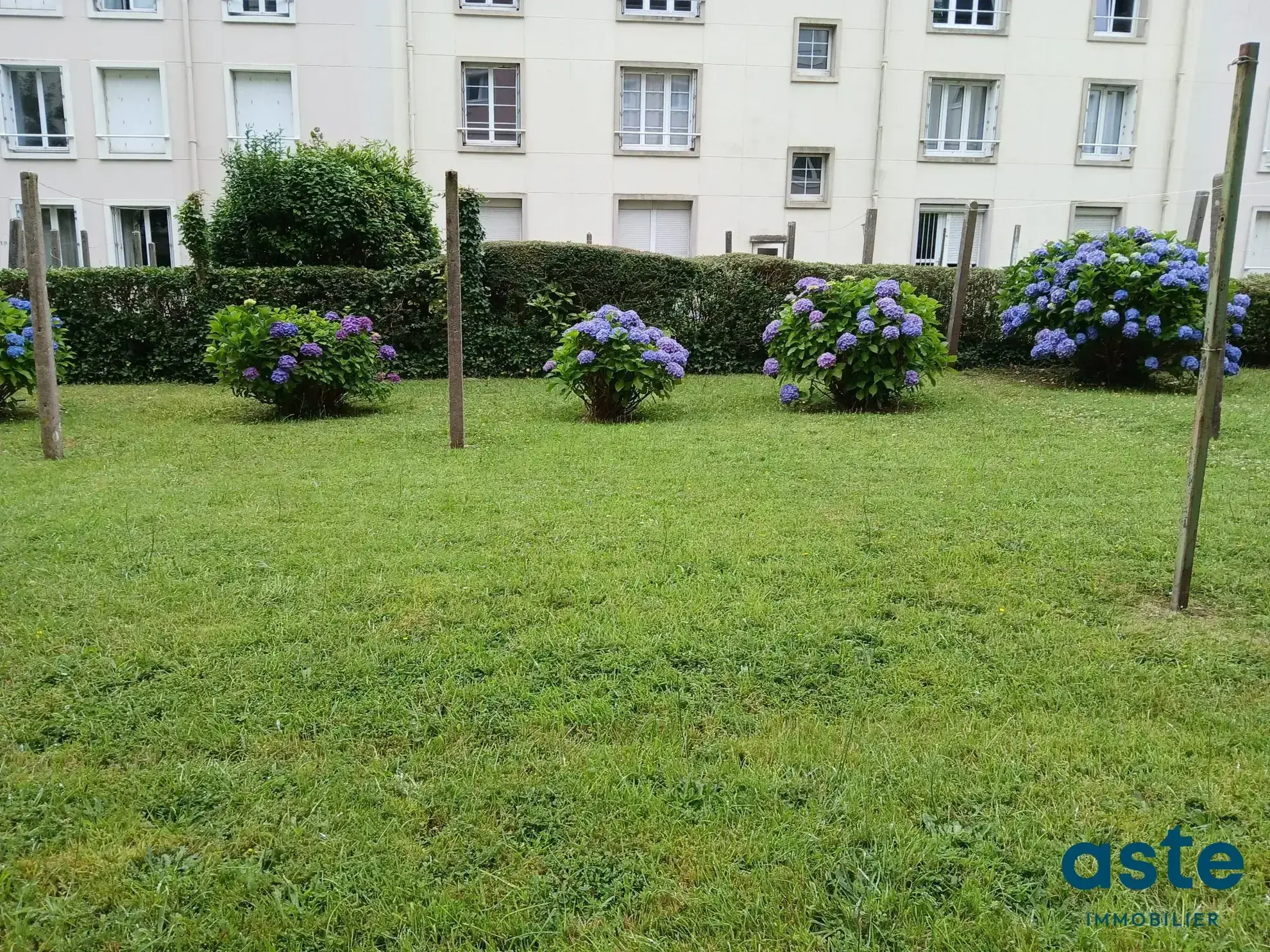 Appartement T3 lumineux à Brest avec cave et jardin collectif 