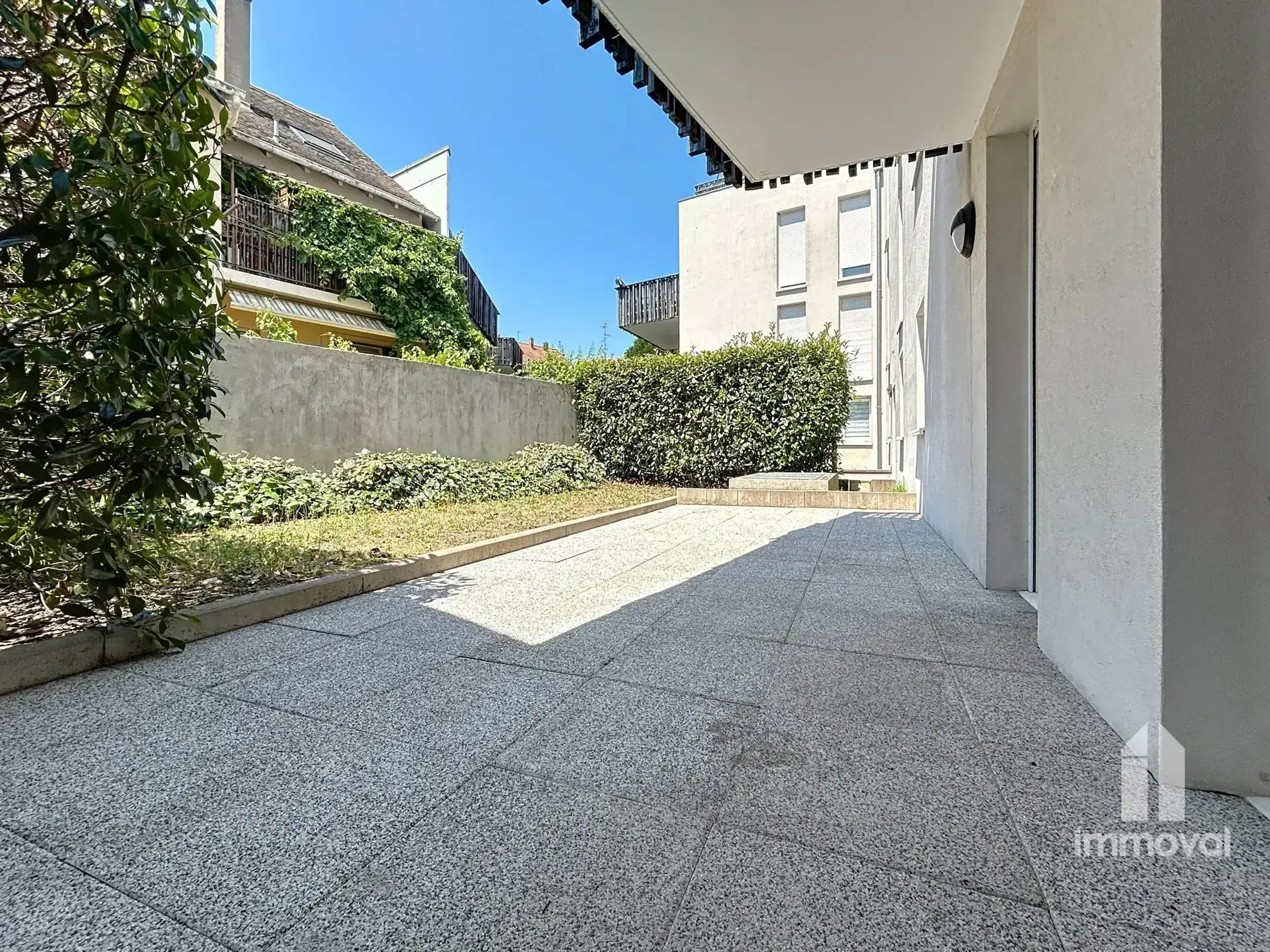 Magnifique appartement 2 pièces avec terrasse et jardin à Schiltigheim, proche Strasbourg 