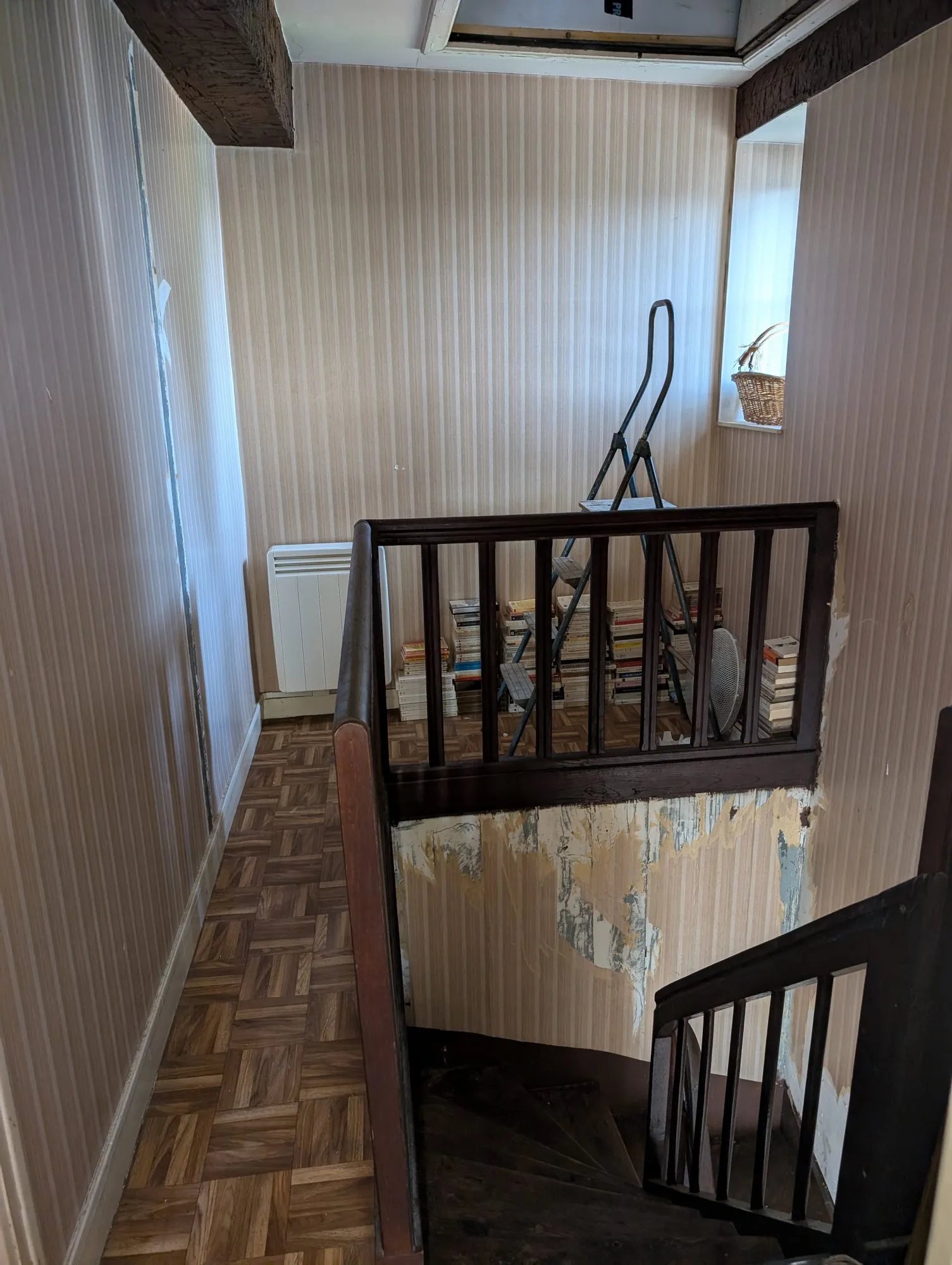 Maison à vendre à MERDRIGNAC - 63,5 m², jardin, travaux à prévoir 