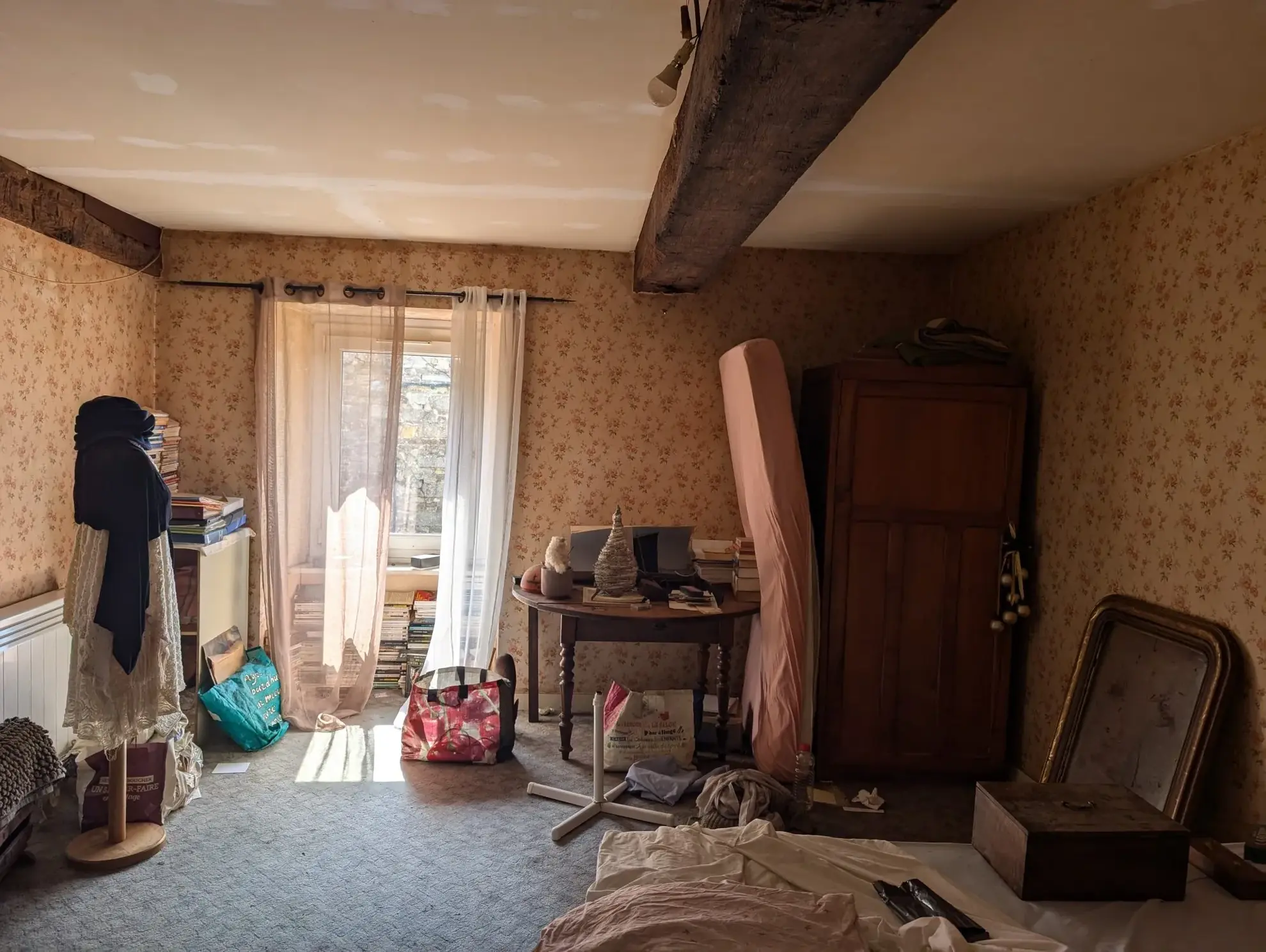 Maison à vendre à MERDRIGNAC - 63,5 m², jardin, travaux à prévoir 