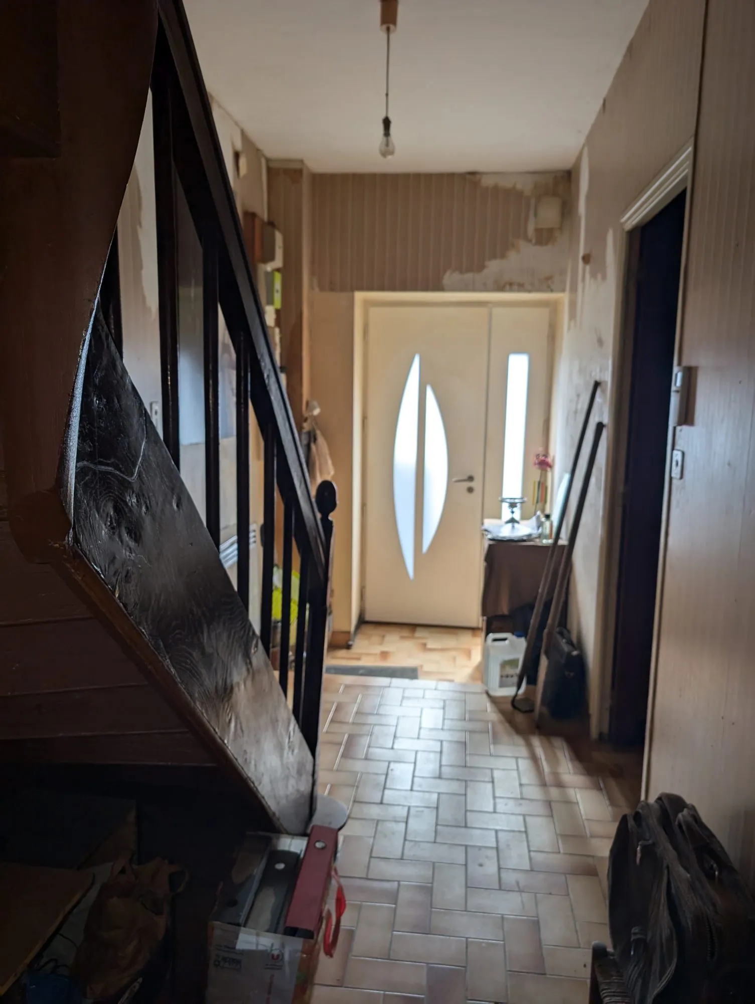 Maison à vendre à MERDRIGNAC - 63,5 m², jardin, travaux à prévoir 