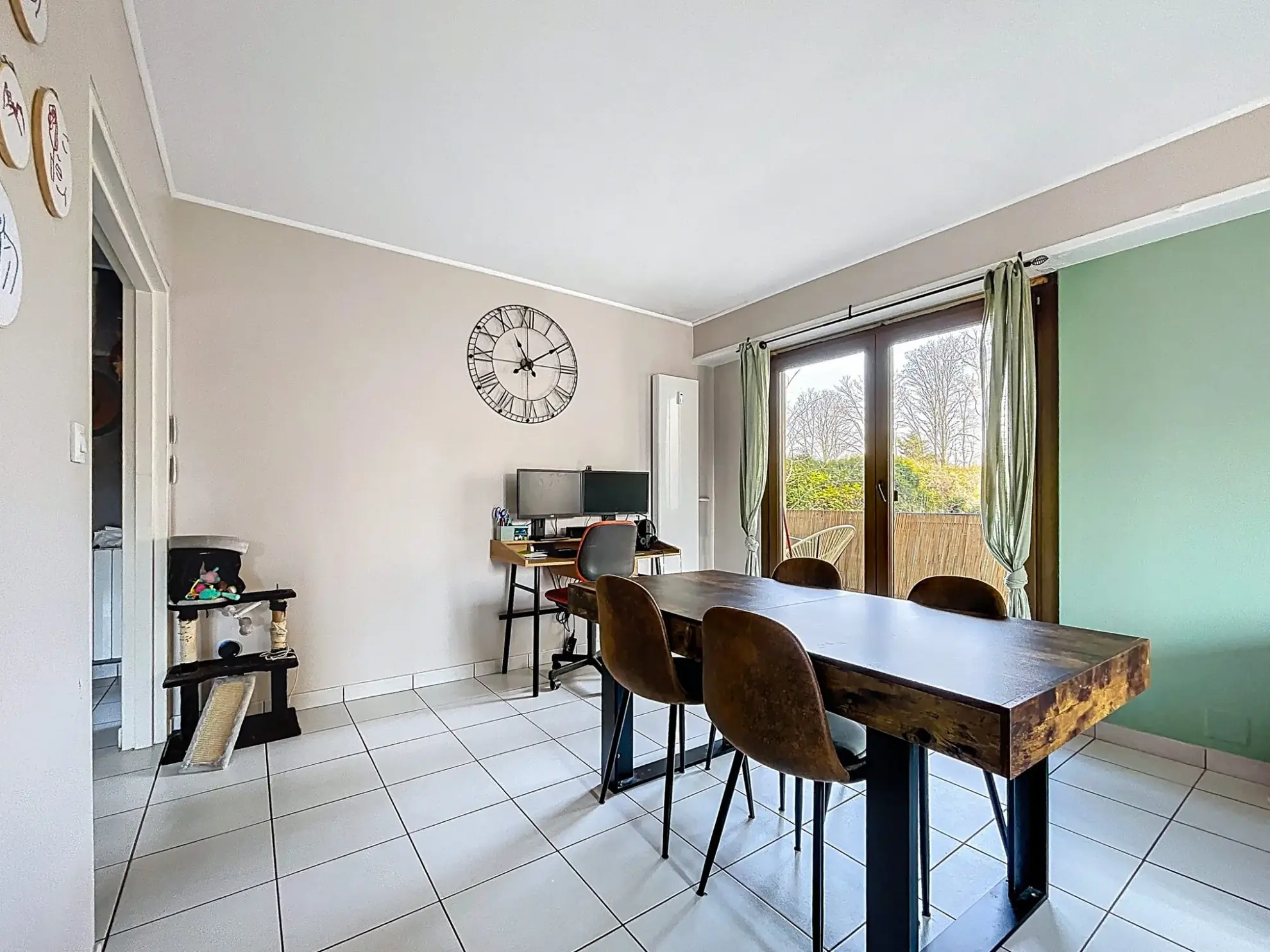 À vendre appartement 2 pièces avec balcon, garage et piscine à Fegersheim 