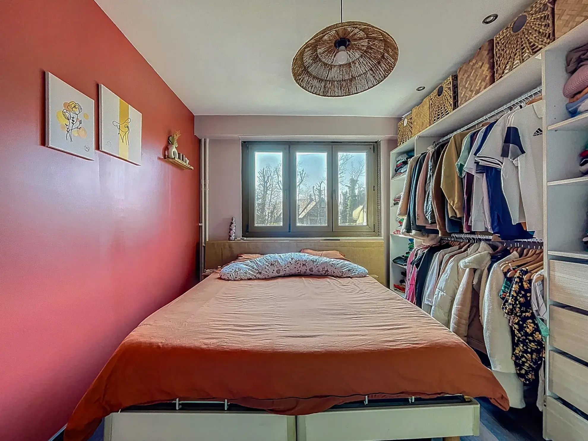 À vendre appartement 2 pièces avec balcon, garage et piscine à Fegersheim 