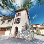 Maison à vendre à Jumeaux, 75 m², 2 chambres, à rénover à 15 min d'Issoire