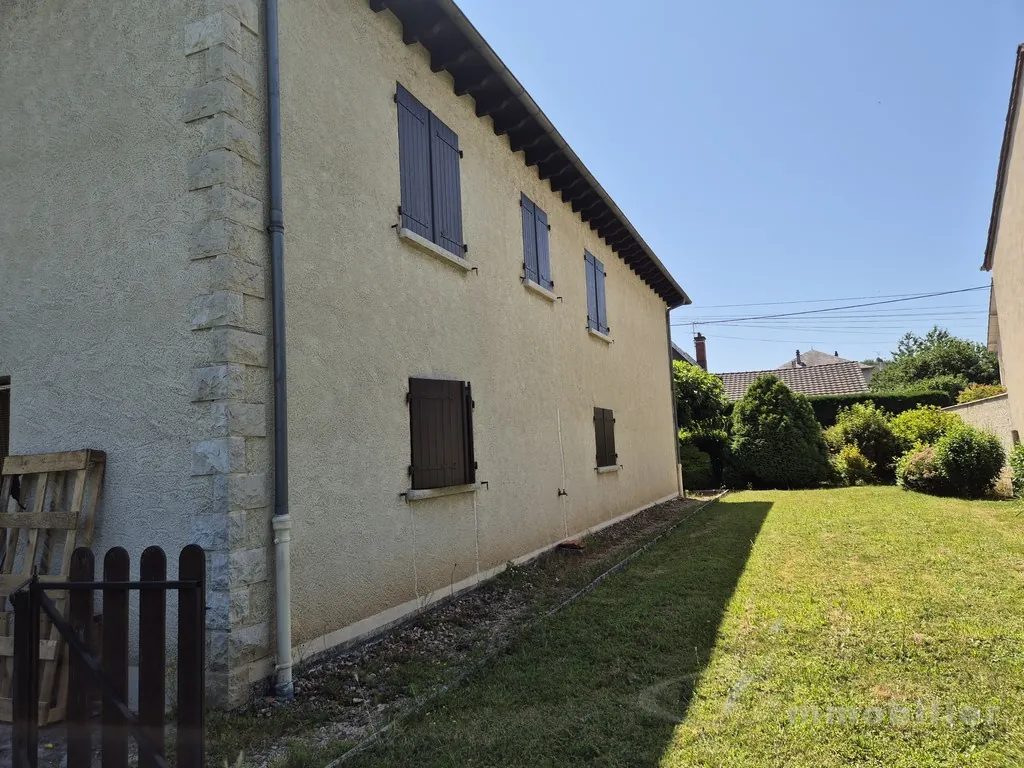 Maison de caractère de 173 m² à vendre à Brive-la-Gaillarde 